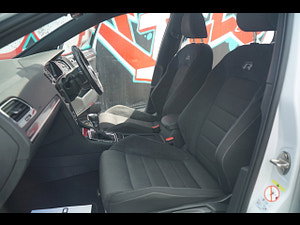 Volkswagen Golf thumbnail