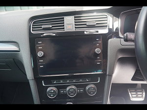 Volkswagen Golf thumbnail