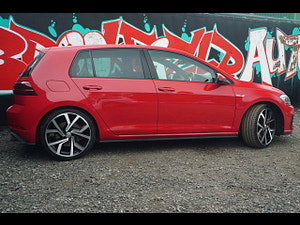 Volkswagen Golf thumbnail