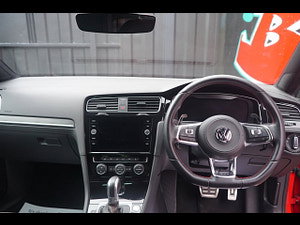 Volkswagen Golf thumbnail