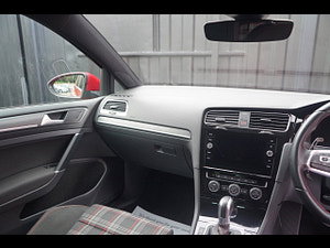 Volkswagen Golf thumbnail