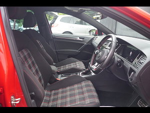 Volkswagen Golf thumbnail