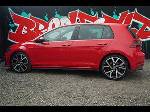 Volkswagen Golf thumbnail