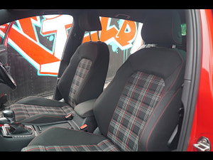 Volkswagen Golf thumbnail