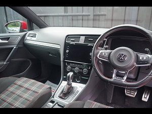 Volkswagen Golf thumbnail