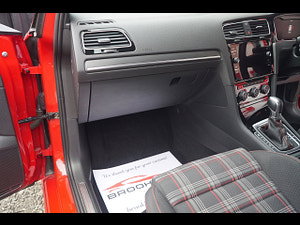 Volkswagen Golf thumbnail