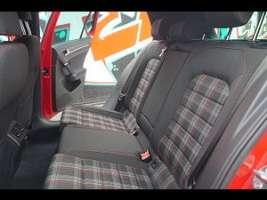 Volkswagen Golf thumbnail