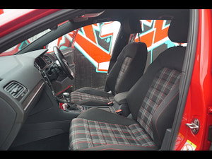 Volkswagen Golf thumbnail