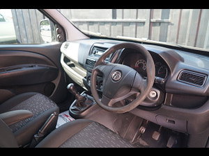 Vauxhall Combo thumbnail