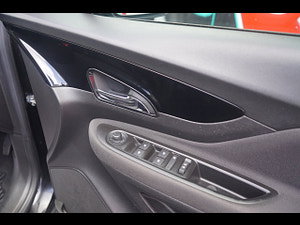 Vauxhall Mokka X thumbnail