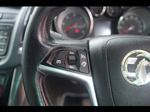 Vauxhall Zafira Tourer thumbnail