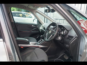 Vauxhall Zafira Tourer thumbnail