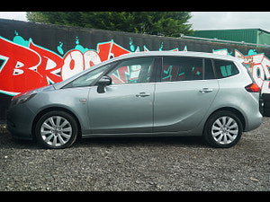 Vauxhall Zafira Tourer thumbnail