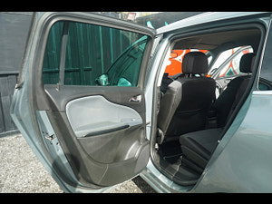 Vauxhall Zafira Tourer thumbnail