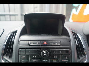 Vauxhall Zafira Tourer thumbnail
