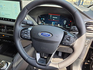 Ford Kuga thumbnail