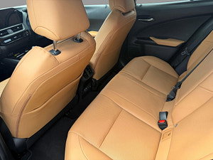 Lexus Ux thumbnail