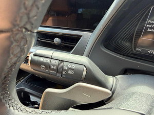 Lexus Ux thumbnail