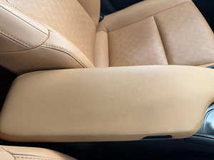 Lexus Ux thumbnail