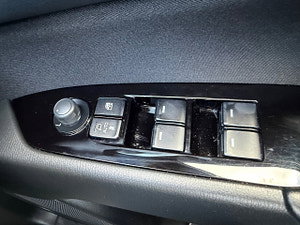 Mazda CX-5 thumbnail