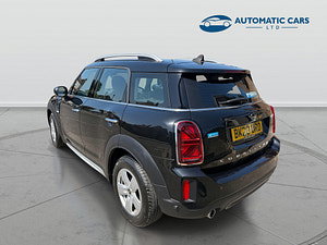 MINI Countryman thumbnail