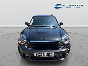 MINI Countryman thumbnail