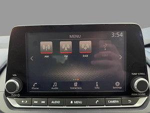 Nissan Qashqai thumbnail