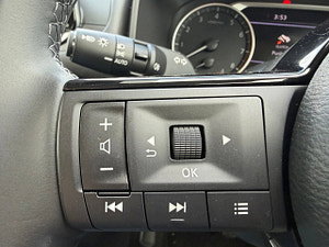 Nissan Qashqai thumbnail