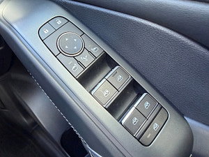 Nissan Qashqai thumbnail