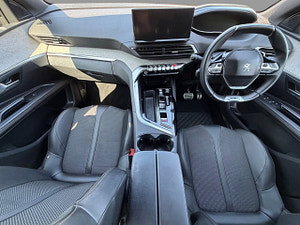 Peugeot 5008 thumbnail