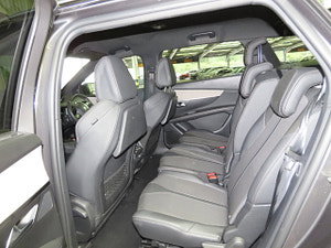 Peugeot 5008 thumbnail