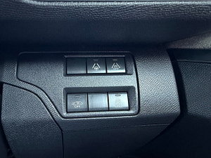 Peugeot 5008 thumbnail