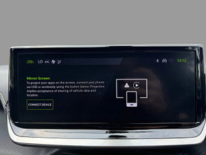 Peugeot 2008 thumbnail