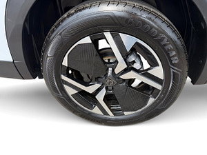 Peugeot 2008 thumbnail