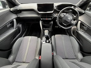 Peugeot 2008 thumbnail