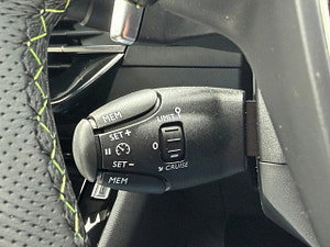 Peugeot 2008 thumbnail
