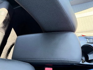 Peugeot 208 thumbnail
