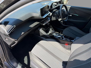 Peugeot 208 thumbnail