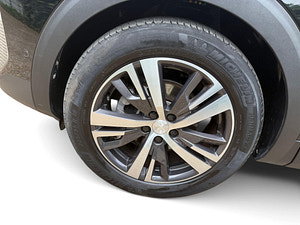 Peugeot 3008 thumbnail
