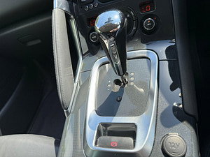 Peugeot 3008 thumbnail