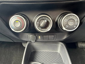 Toyota Aygo x thumbnail