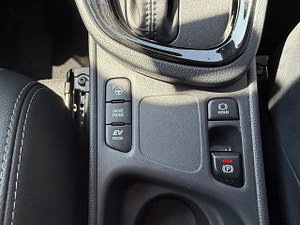 Toyota Yaris Cross thumbnail