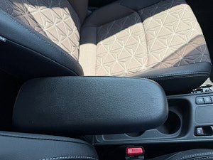 Toyota Yaris Cross thumbnail