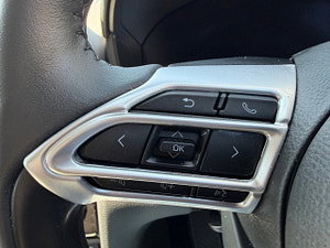 Toyota Yaris Cross thumbnail