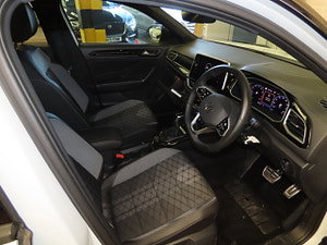 Volkswagen T-Roc thumbnail