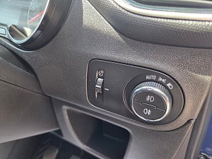 Vauxhall Crossland thumbnail