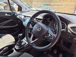 Vauxhall Crossland thumbnail