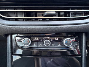Vauxhall Grandland thumbnail