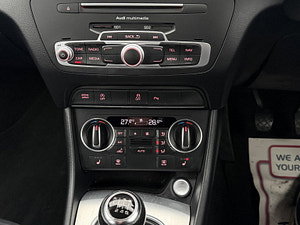 Audi Q3 thumbnail