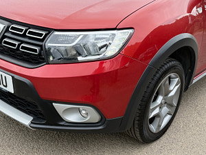 Dacia Sandero Stepway thumbnail